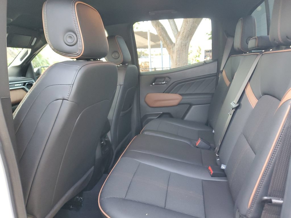 Certified 2024 GMC Canyon AT4 w/ Technology Package AWD/4WD image 14
