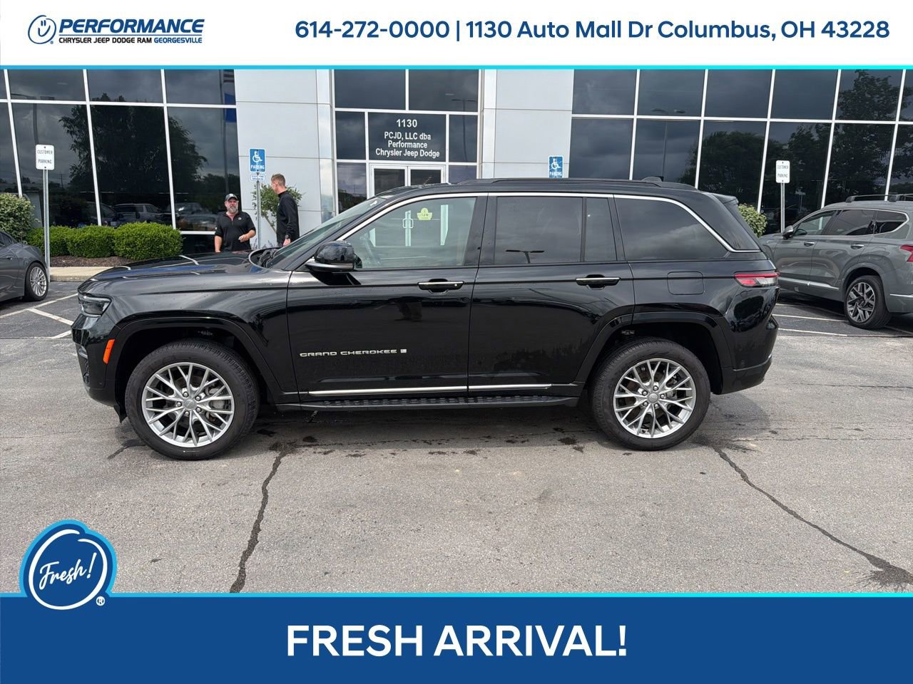Used 2024 Jeep Grand Cherokee Summit w/ Adv Protech Group IV AWD/4WD image 7