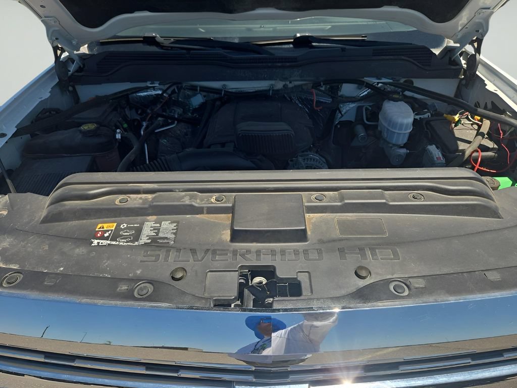 Used 2018 Chevrolet Silverado 2500 LT AWD/4WD image 8