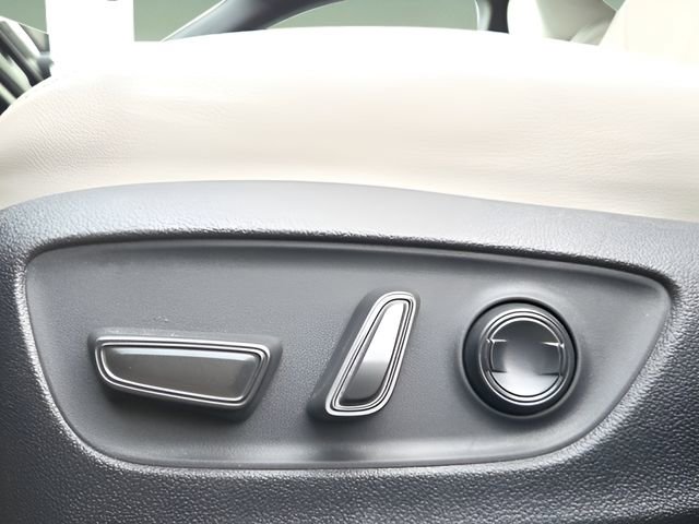 Used 2024 Toyota Grand Highlander MAX Platinum image 23