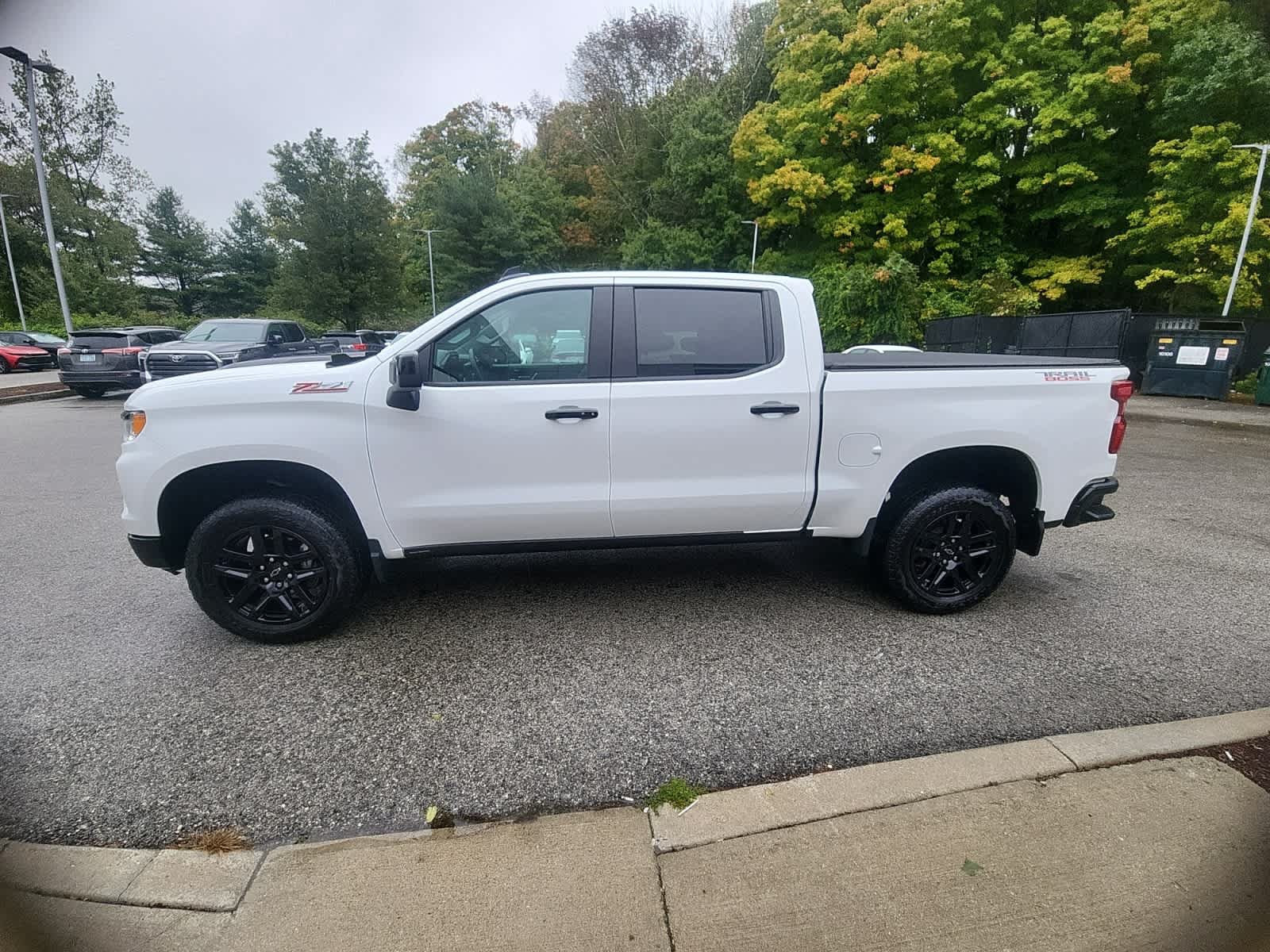 Used 2025 Chevrolet Silverado 1500 LT Trail Boss AWD/4WD image 24