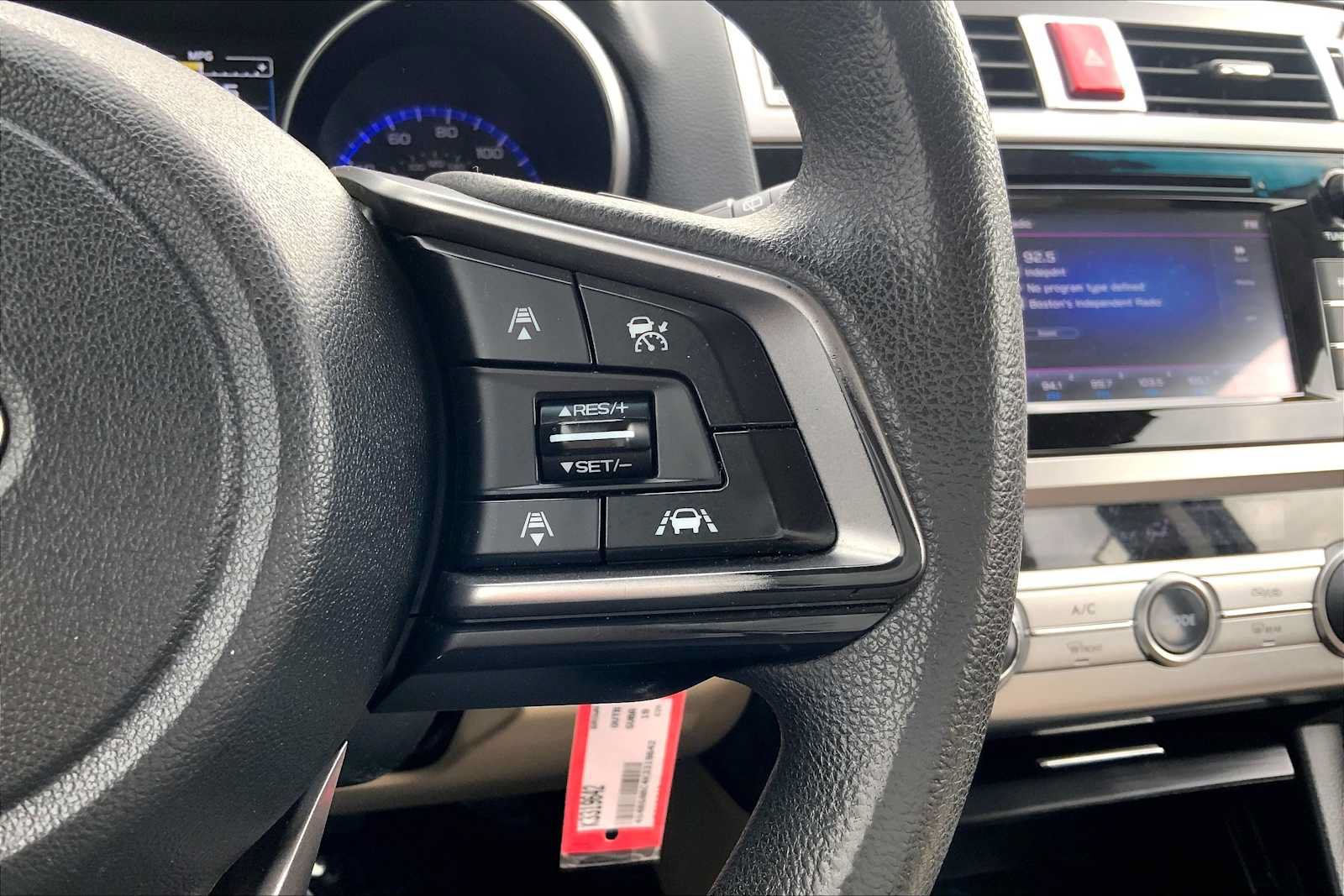 Used 2019 Subaru Outback 2.5i AWD/4WD image 24