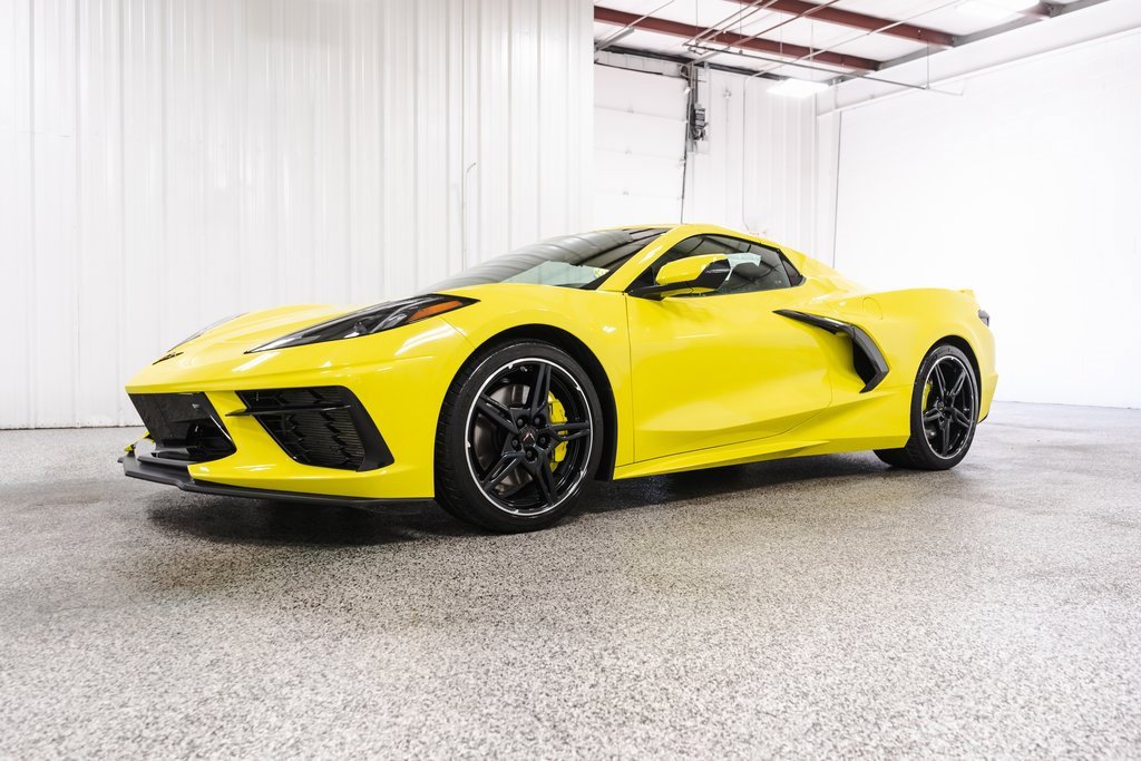 Used 2023 Chevrolet Corvette Stingray Premium Conv w/ 3LT image 3