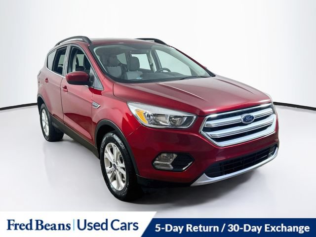 Used 2018 Ford Escape SE w/ SE Sync 3 Package