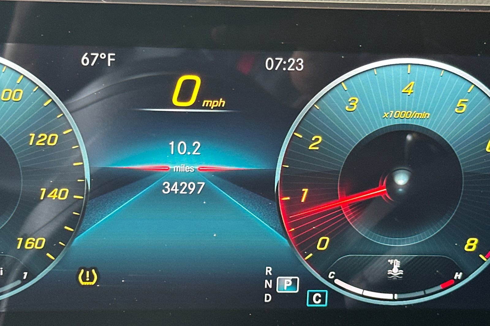 Certified 2022 Mercedes-Benz GLA 250 4MATIC image 38