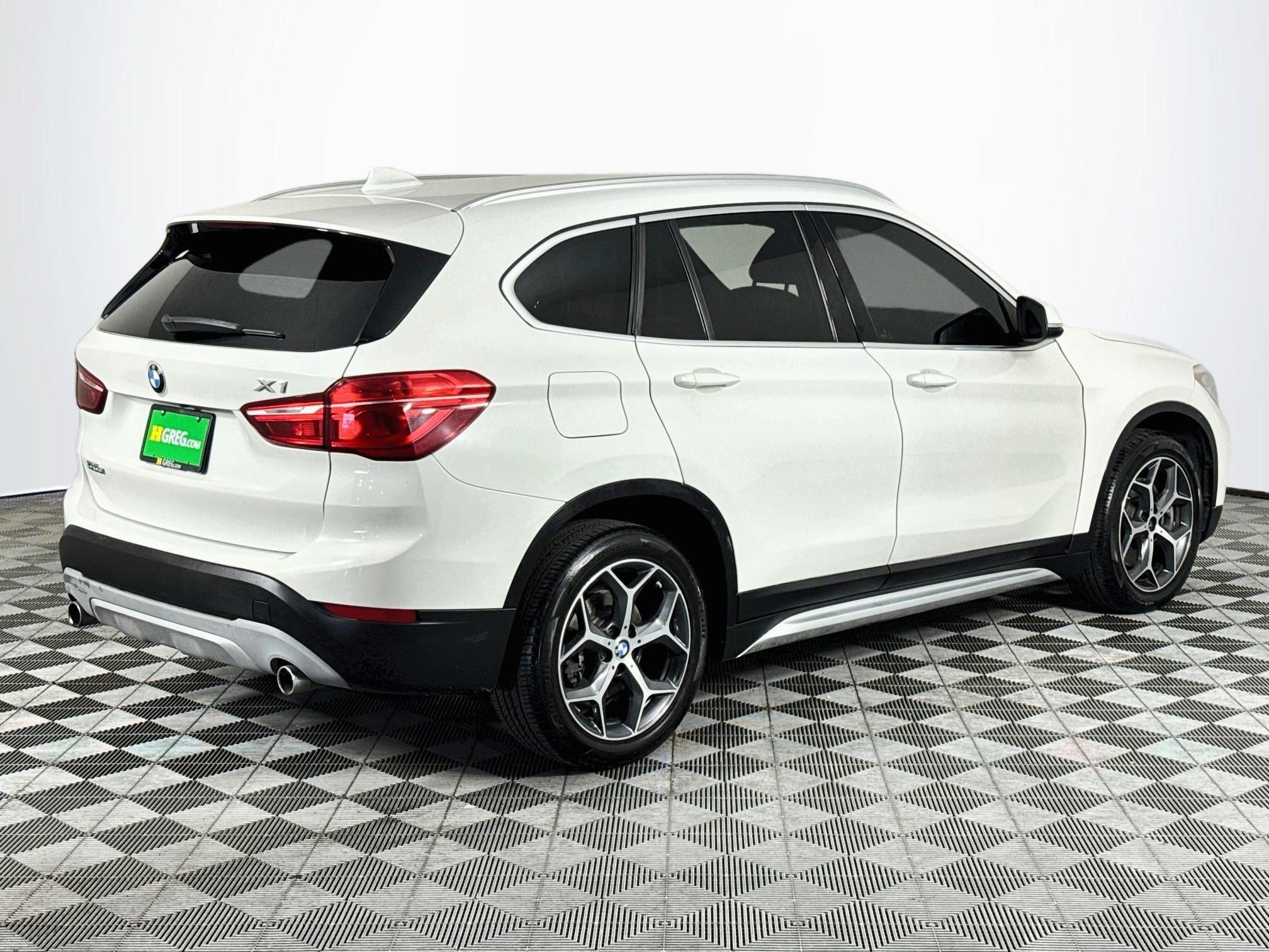 Used 2018 BMW X1 xDrive28i AWD/4WD image 8