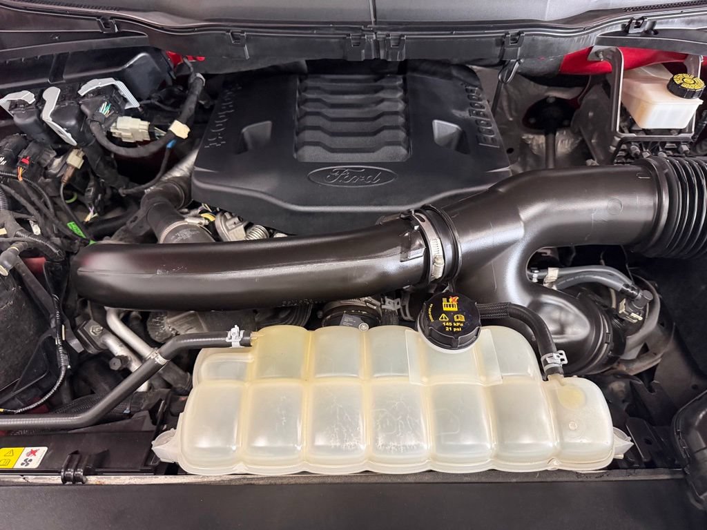 Used 2021 Ford F150 Lariat AWD/4WD image 9