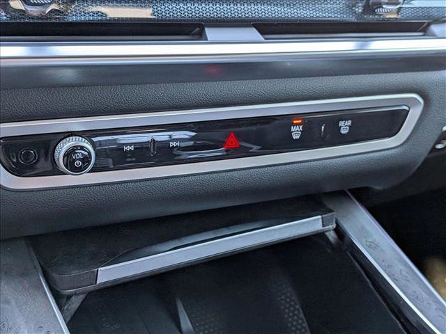 Used 2025 BMW X5 xDrive50e w/ Parking Assistance Package image 15