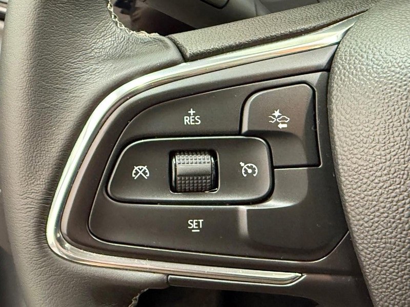 Used 2023 Buick Encore GX Select w/ Experience Buick Package image 14