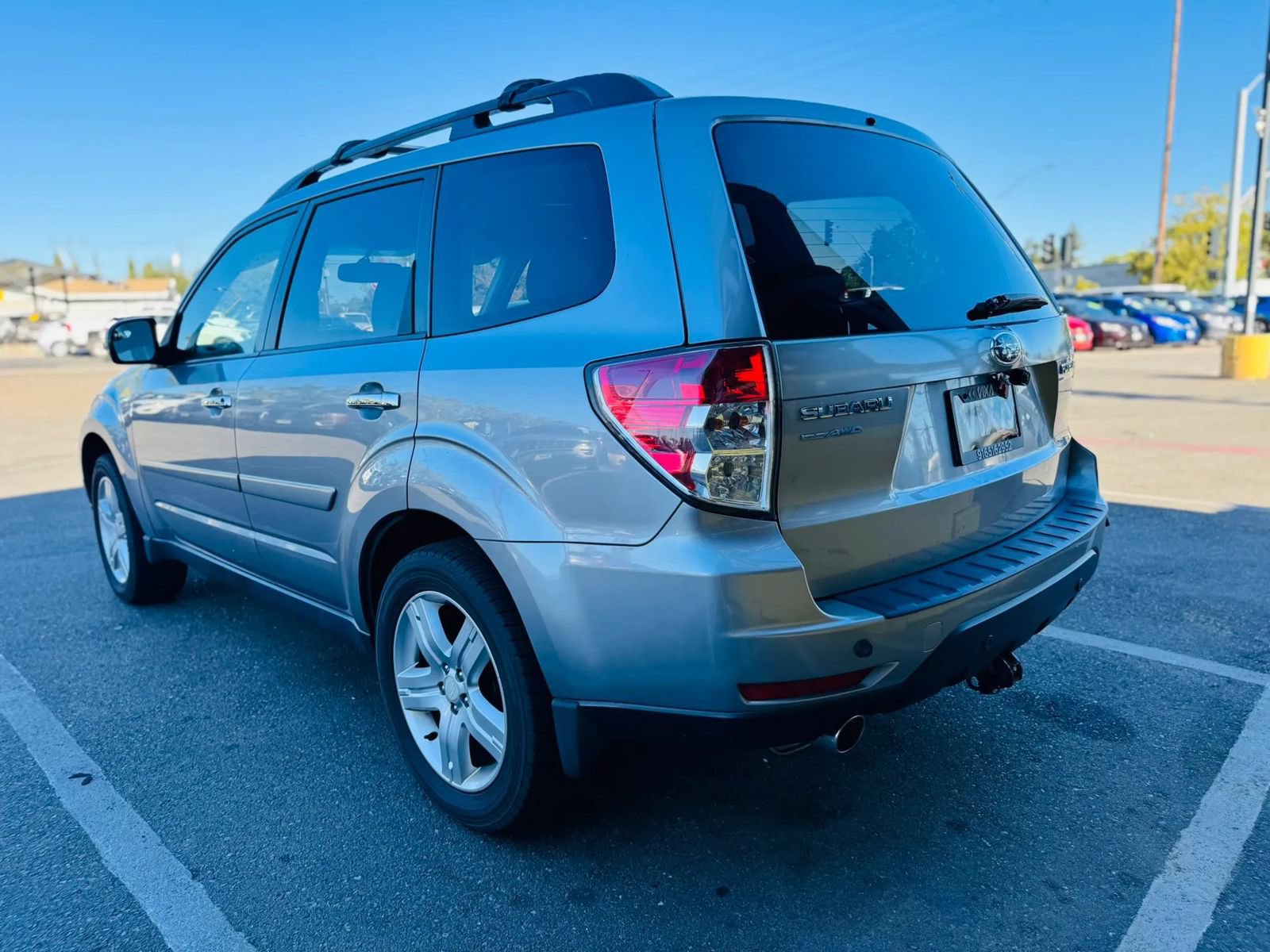 Used 2010 Subaru Forester 2.5X Limited AWD/4WD image 7