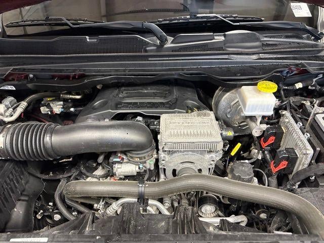 Used 2022 RAM 1500 Big Horn AWD/4WD image 32