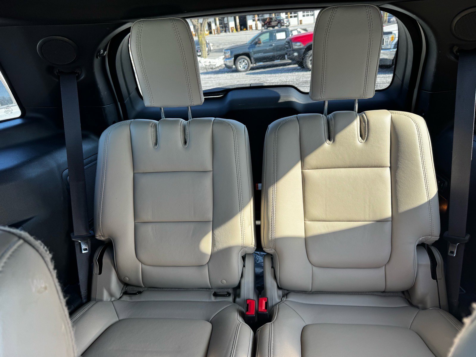 Used 2014 Ford Explorer Limited w/ Equipment Group 302A AWD/4WD image 14