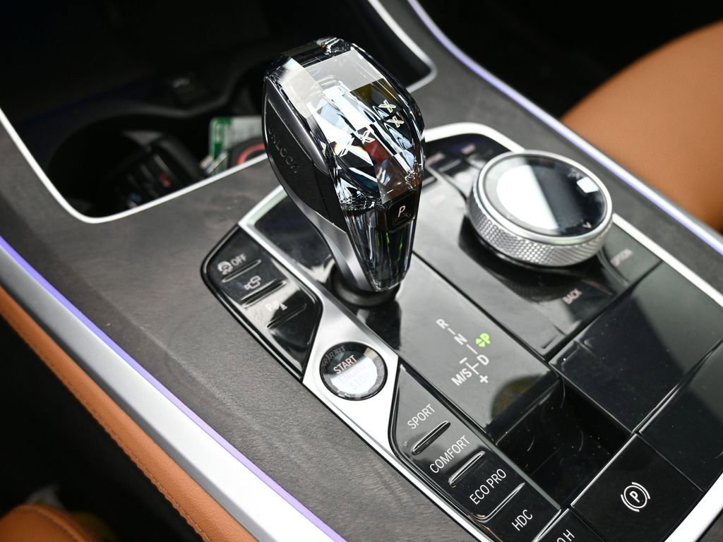 Used 2023 BMW X5 xDrive40i w/ Executive Package image 26