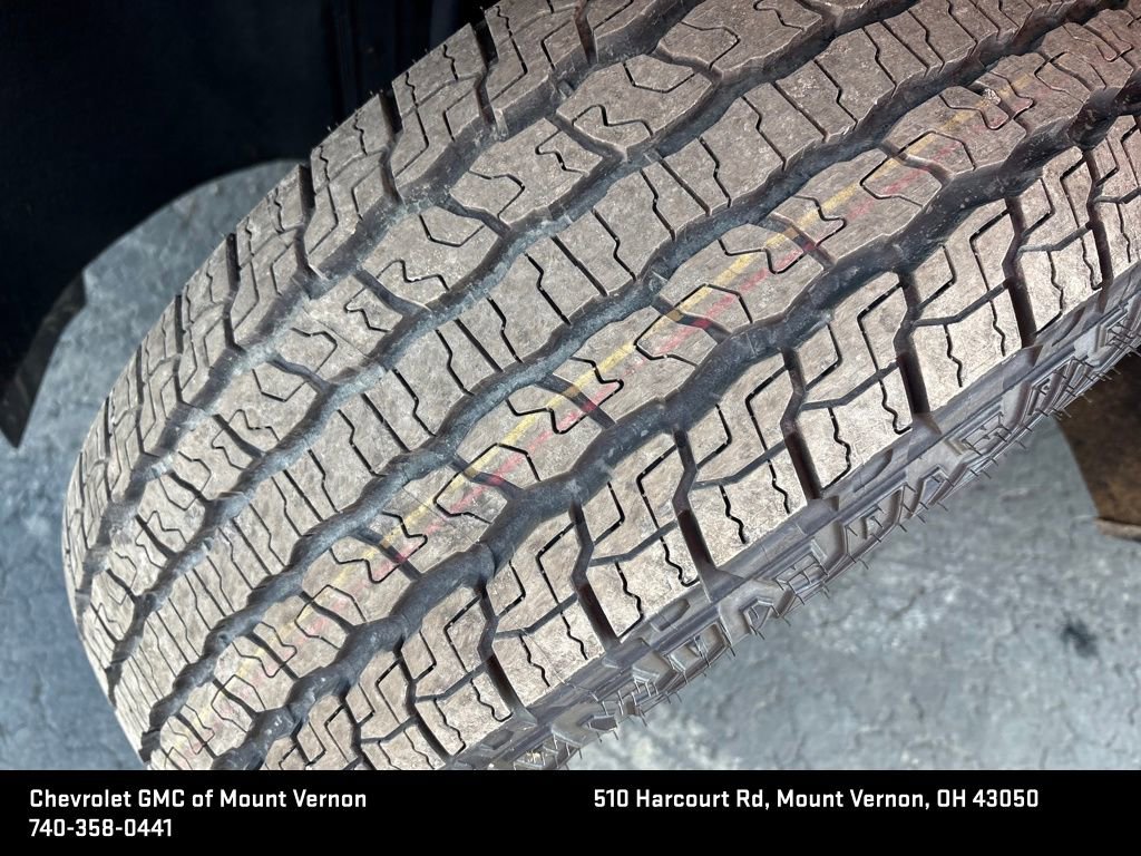 New 2026 GMC Acadia AT4 w/ LPO, Floor Liner Package image 25