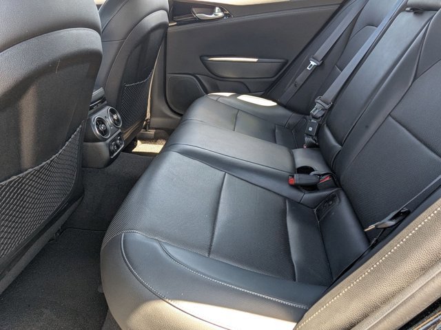 Used 2022 Kia Stinger GT-Line RWD image 18