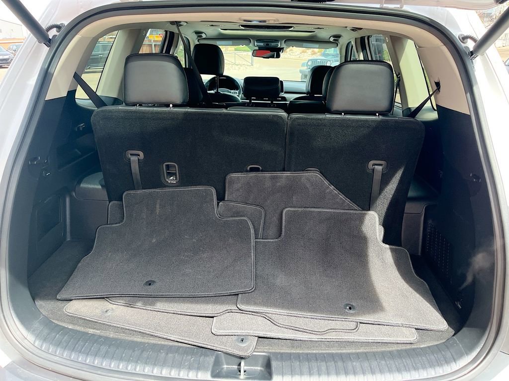 Used 2022 Kia Telluride EX image 27