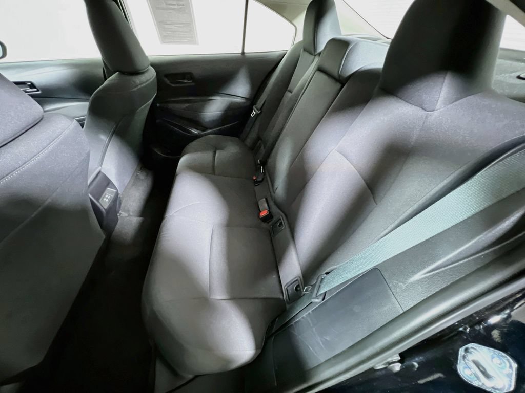Certified 2025 Toyota Corolla LE FWD image 21
