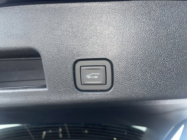 New 2026 Chevrolet Traverse RS image 14