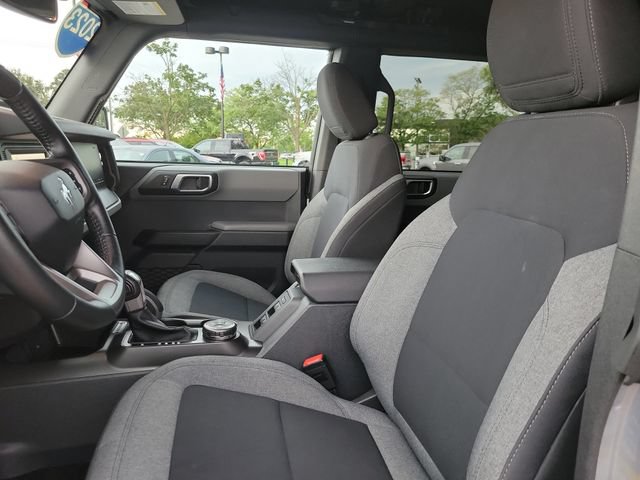 Certified 2023 Ford Bronco Big Bend w/ Sasquatch Package AWD/4WD image 5