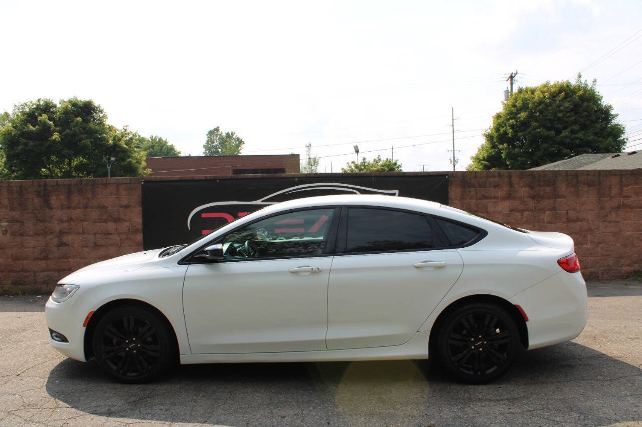 Used 2017 Chrysler 200 LX w/ Dark Appearance Package FWD image 2