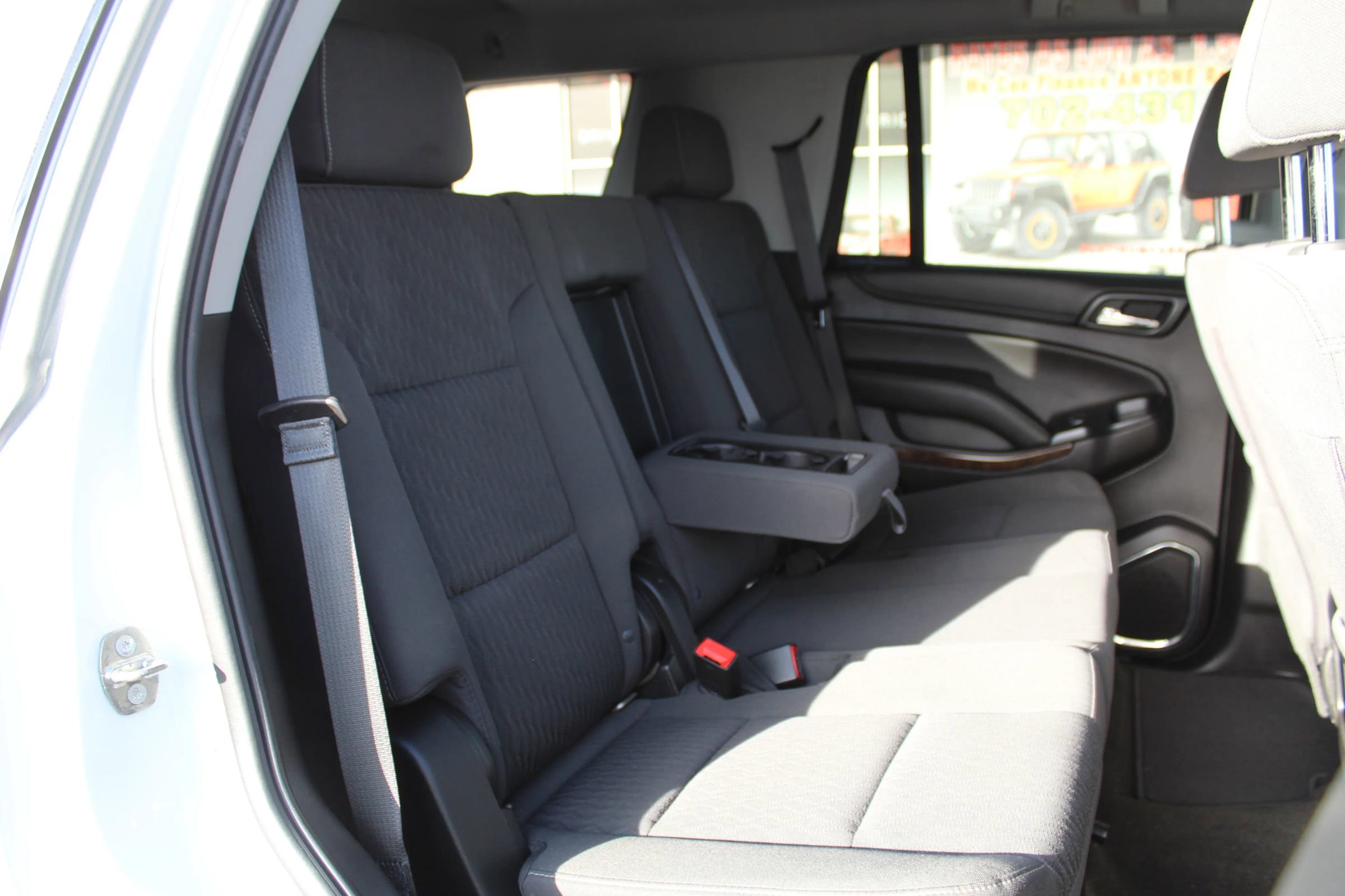 Used 2018 Chevrolet Tahoe LS RWD image 21