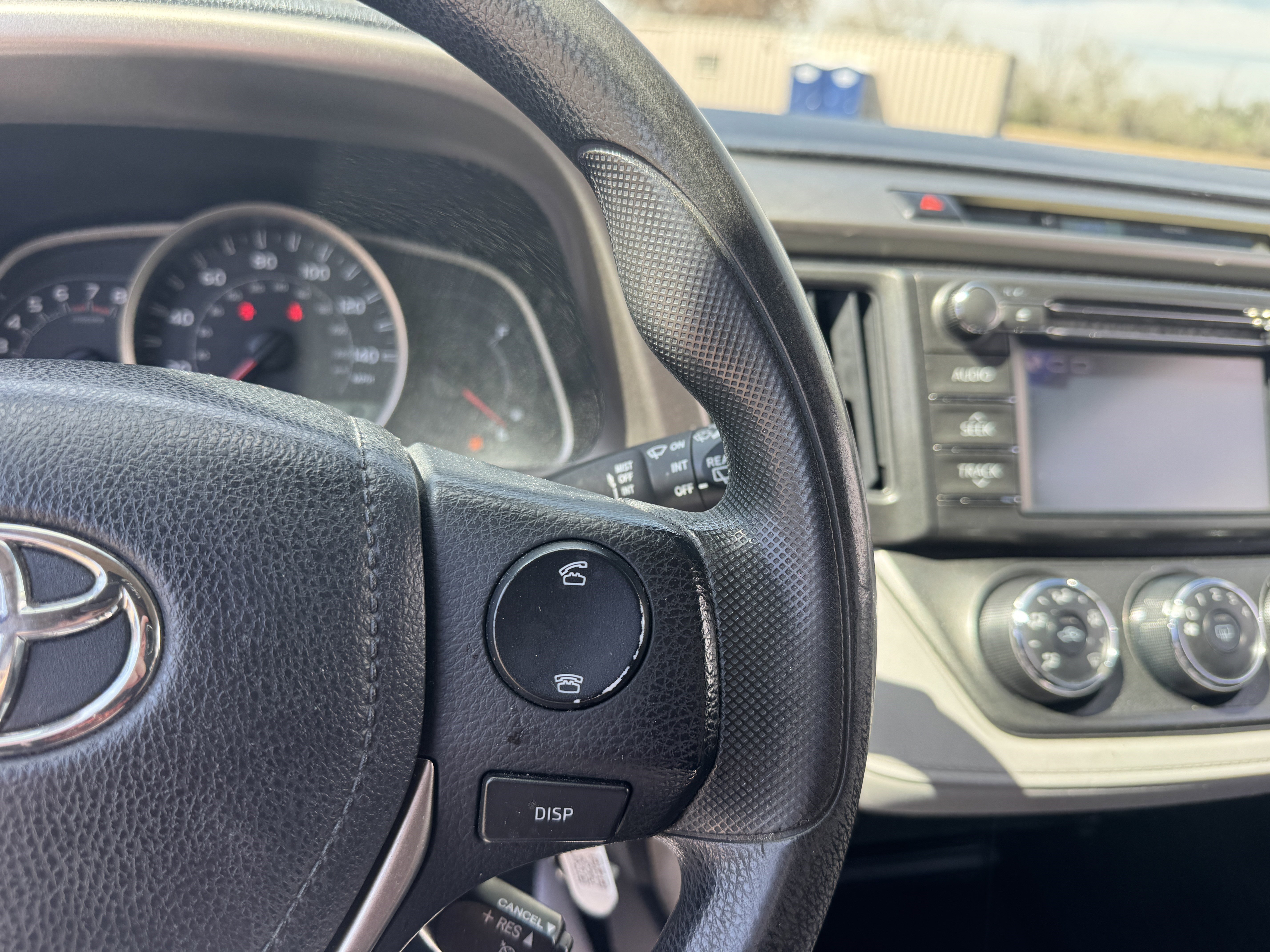Used 2013 Toyota RAV4 LE image 23