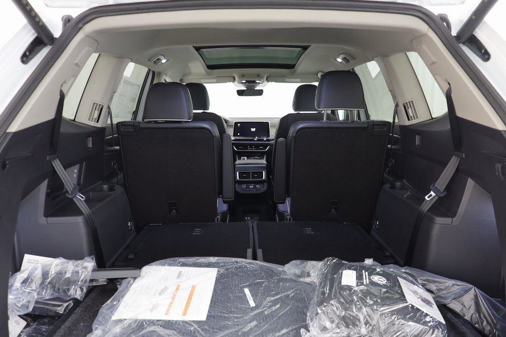New 2026 Volkswagen Atlas SEL Premium R-Line image 19