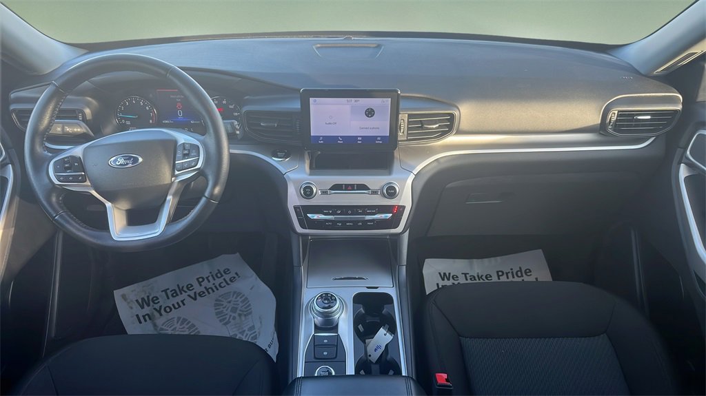 Used 2022 Ford Explorer XLT image 12