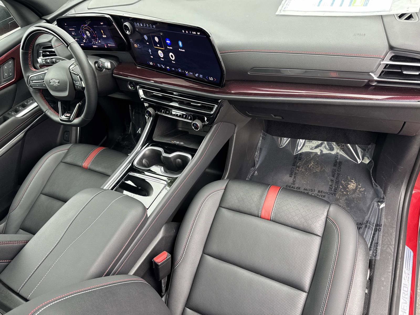 Used 2024 Chevrolet Traverse RS w/ LPO, Floor Liner Package image 33