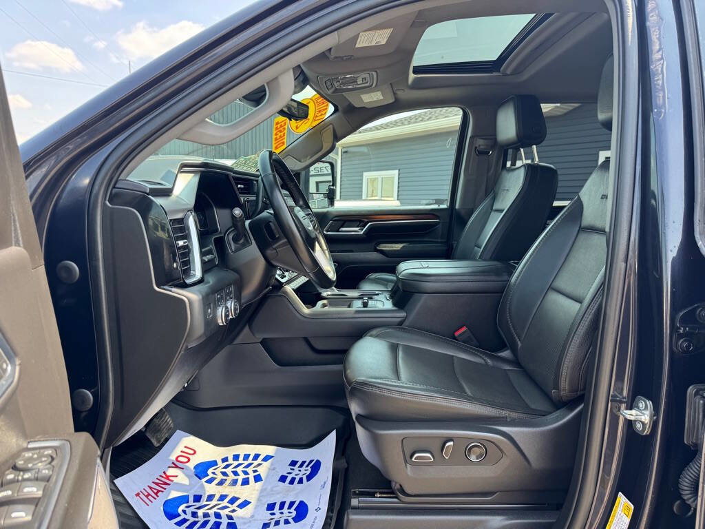 Used 2024 GMC Sierra 2500 Denali w/ Denali Reserve Package image 14