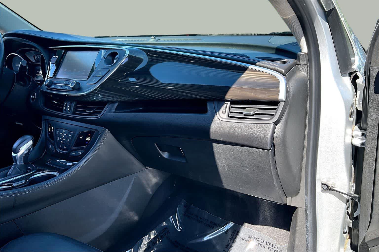 Used 2019 Buick Envision Essence AWD/4WD image 18