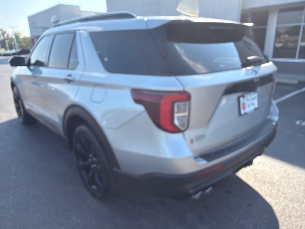 Used 2020 Ford Explorer ST w/ ST Street Pack AWD/4WD image 3