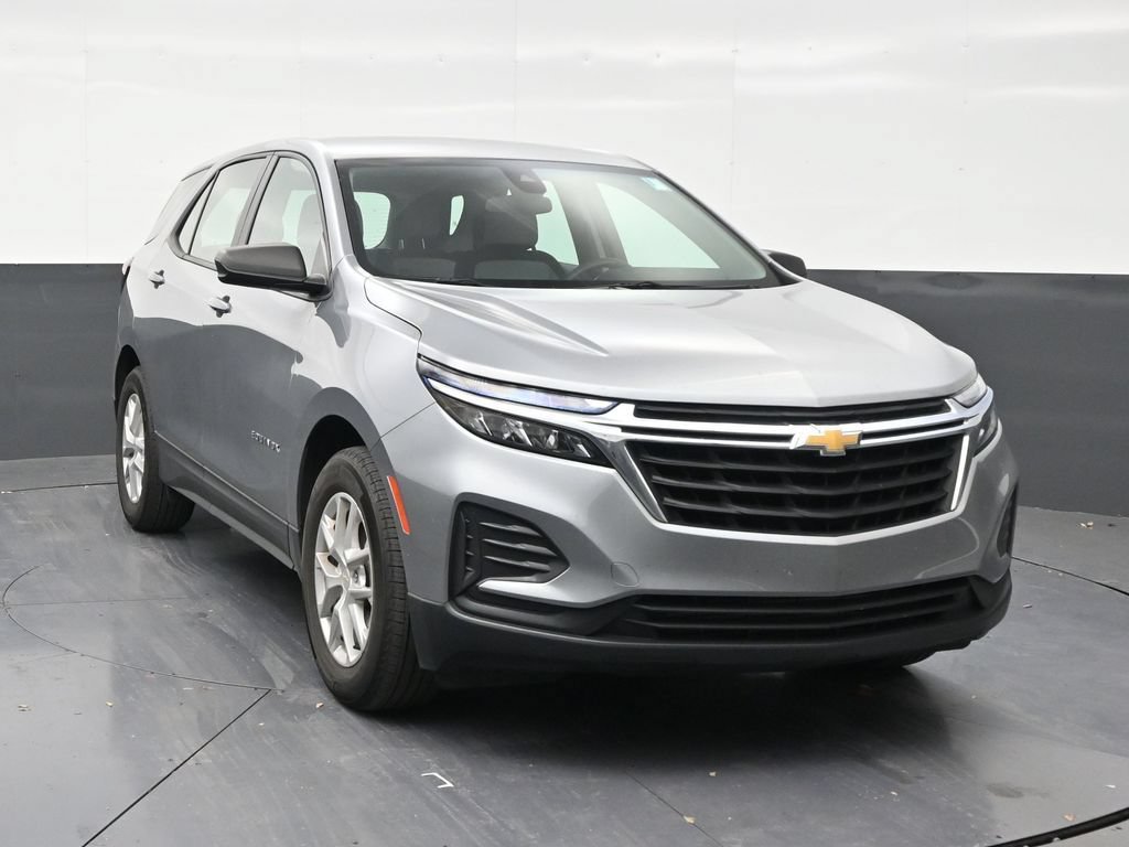 Used 2024 Chevrolet Equinox LS FWD image 7