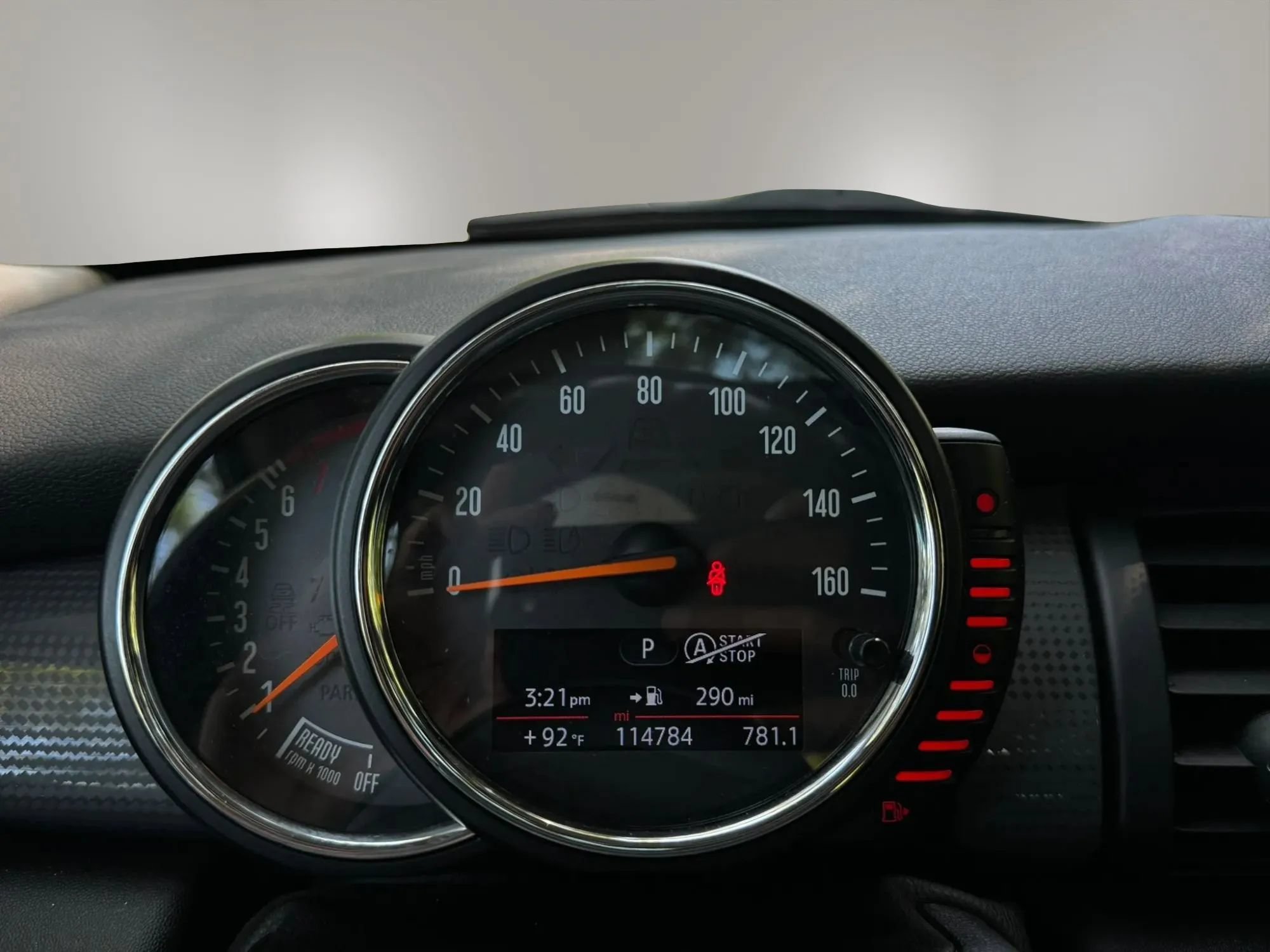 Used 2015 MINI Cooper 2-Door Hardtop FWD image 21