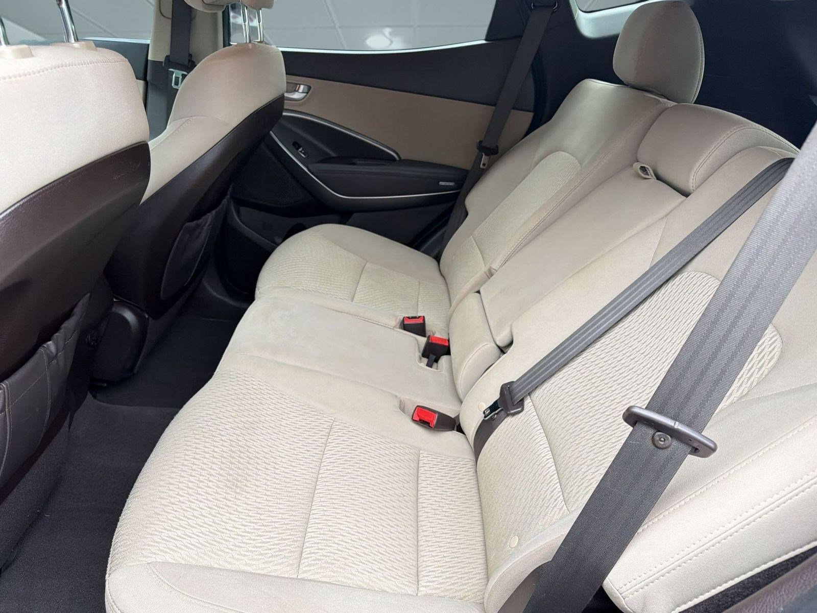Used 2017 Hyundai Santa Fe Sport FWD image 14