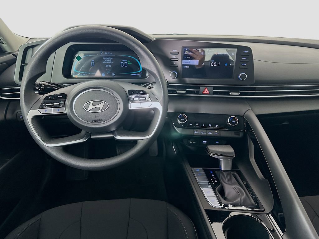 New 2026 Hyundai Elantra Blue image 17