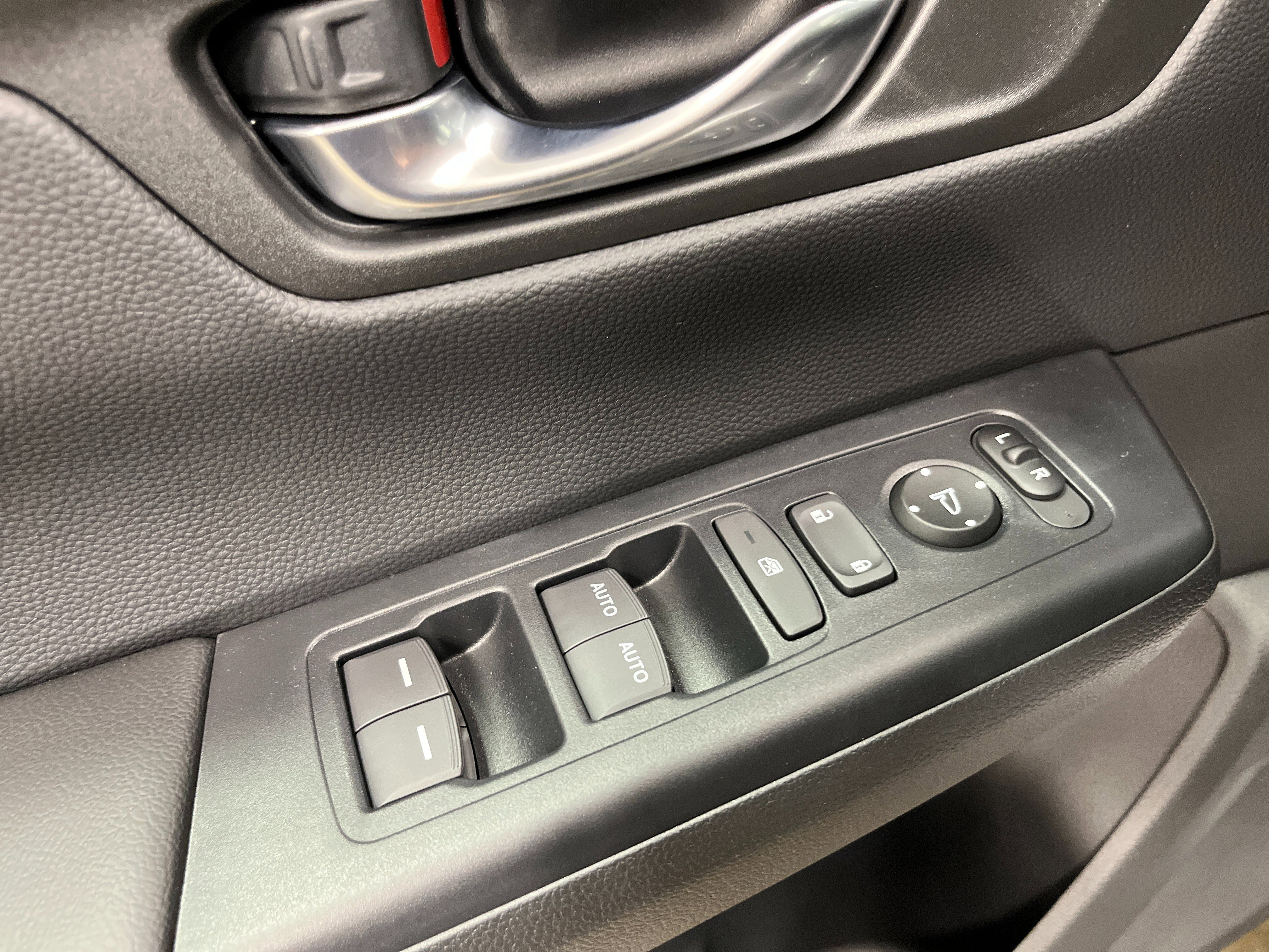 New 2026 Honda CR-V Sport image 9