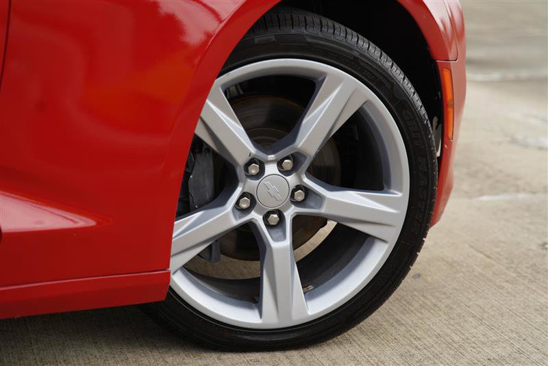 Used 2016 Chevrolet Camaro SS RWD image 21
