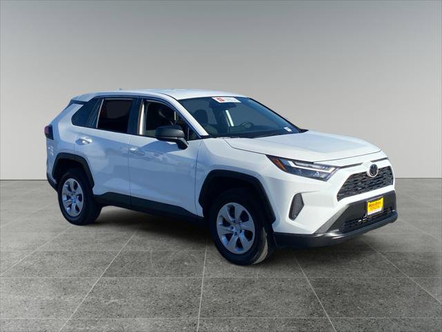 Certified 2025 Toyota RAV4 LE AWD/4WD image 7