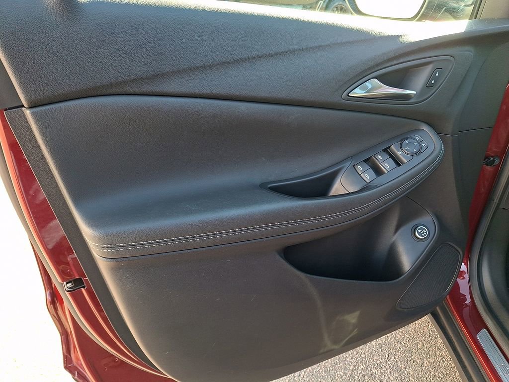 Used 2023 Buick Encore GX Select image 14