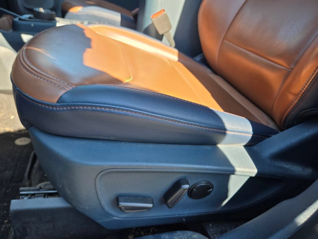 Used 2023 Ford Maverick Lariat w/ Equipment Group 500A Standard AWD/4WD image 27