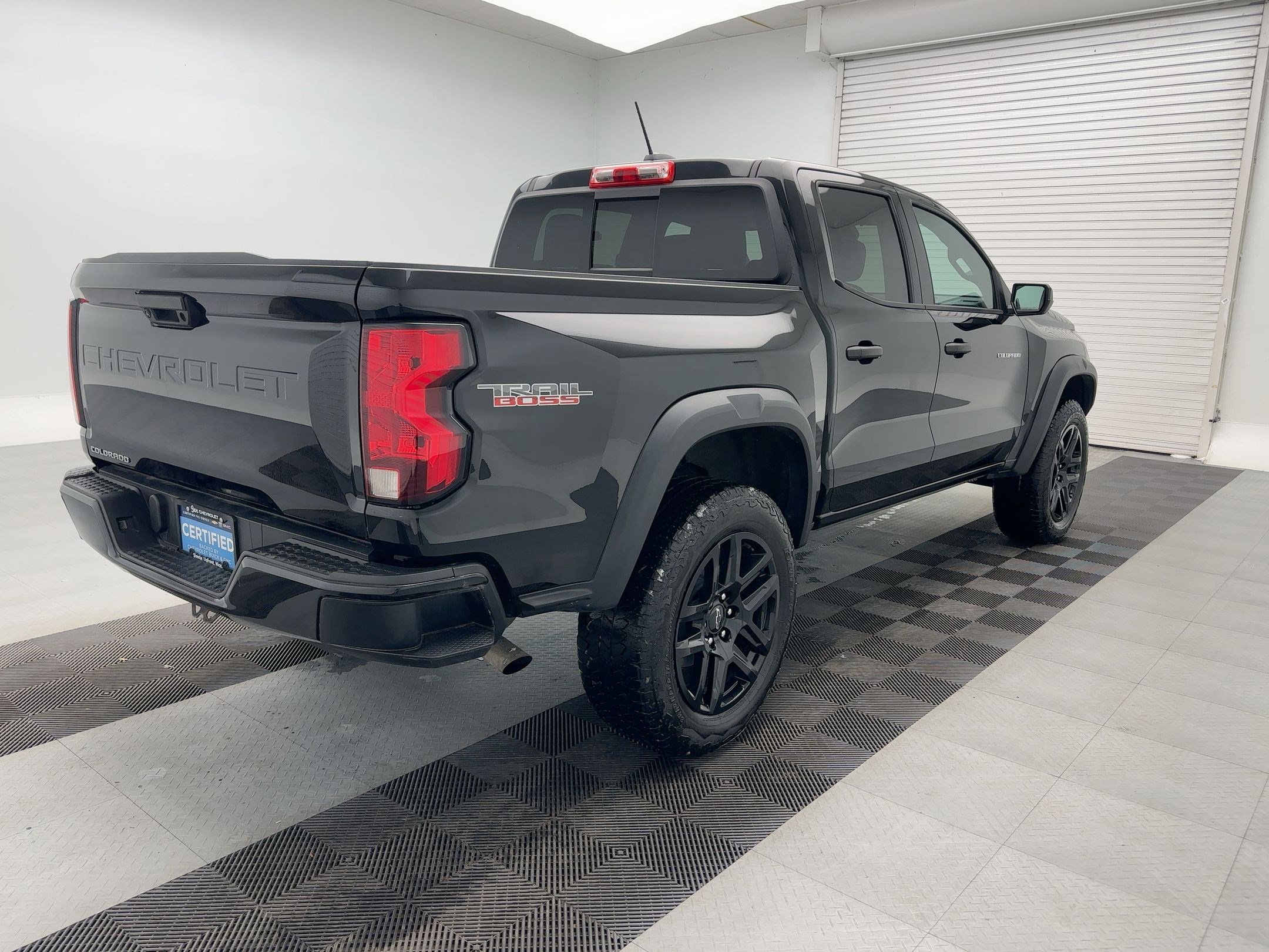 Certified 2023 Chevrolet Colorado Trail Boss image 9