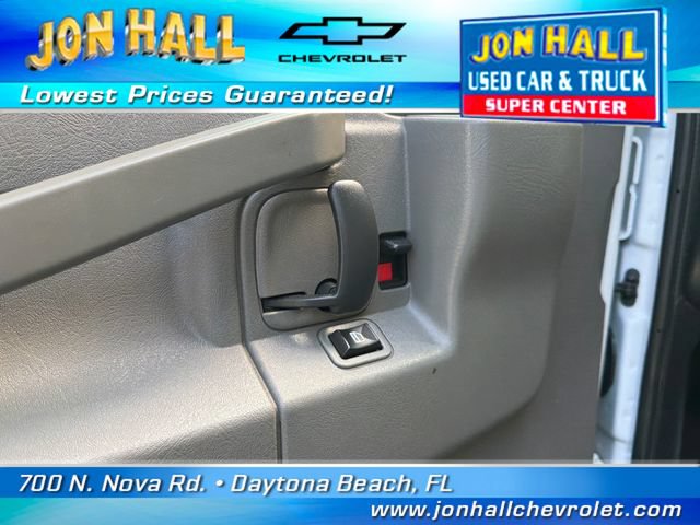 Used 2019 Chevrolet Express 3500 w/ Power Convenience Package RWD image 17