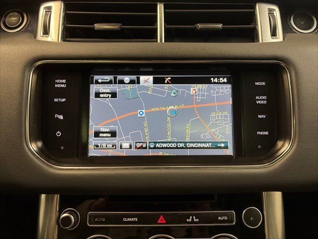 Used 2015 Land Rover Range Rover Sport HSE image 25