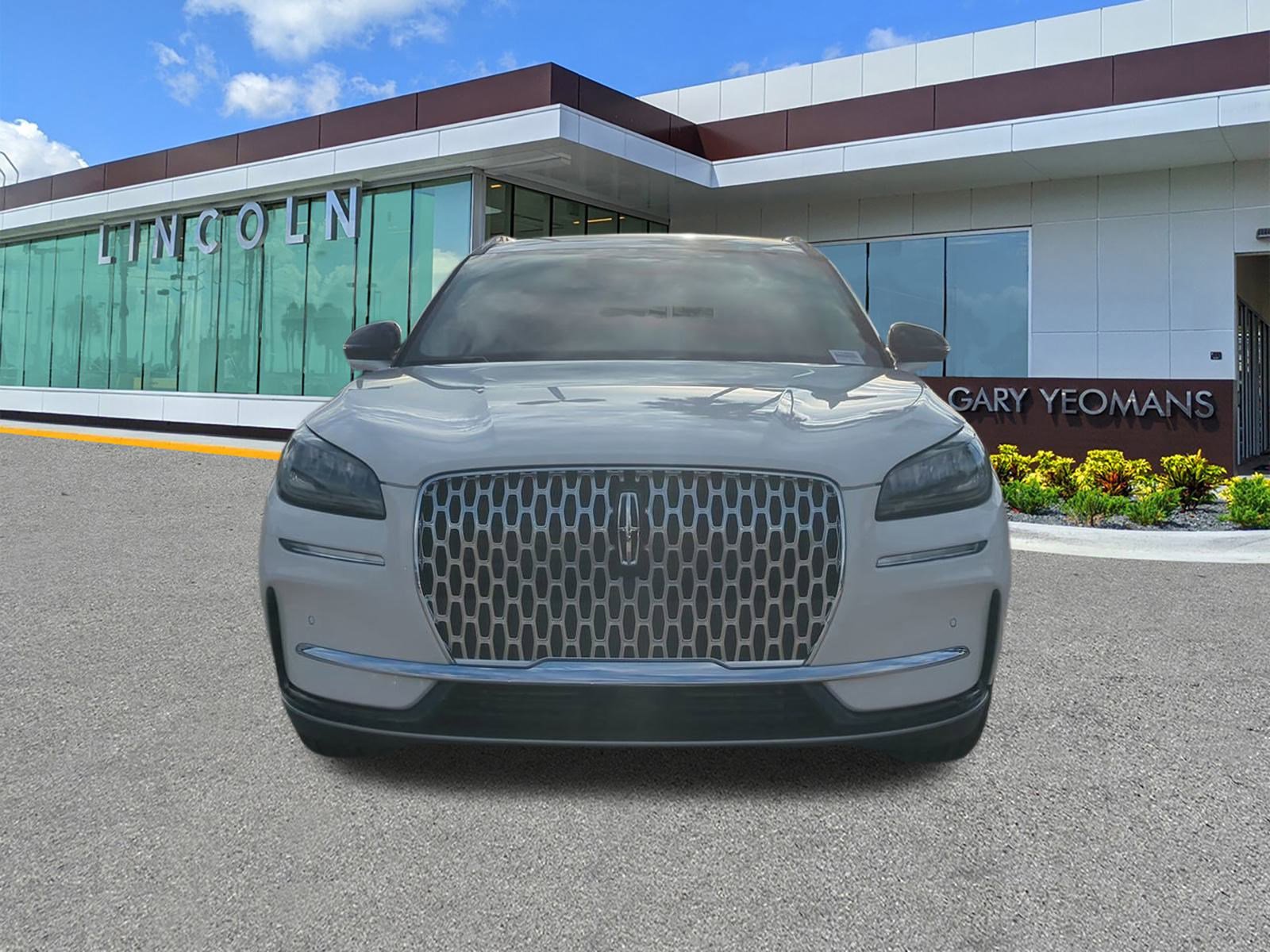 New 2026 Lincoln Corsair Premiere image 8