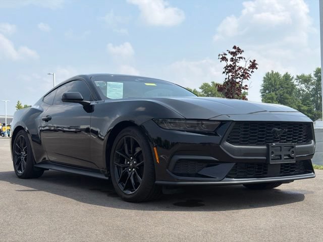 Certified 2024 Ford Mustang Coupe RWD image 1