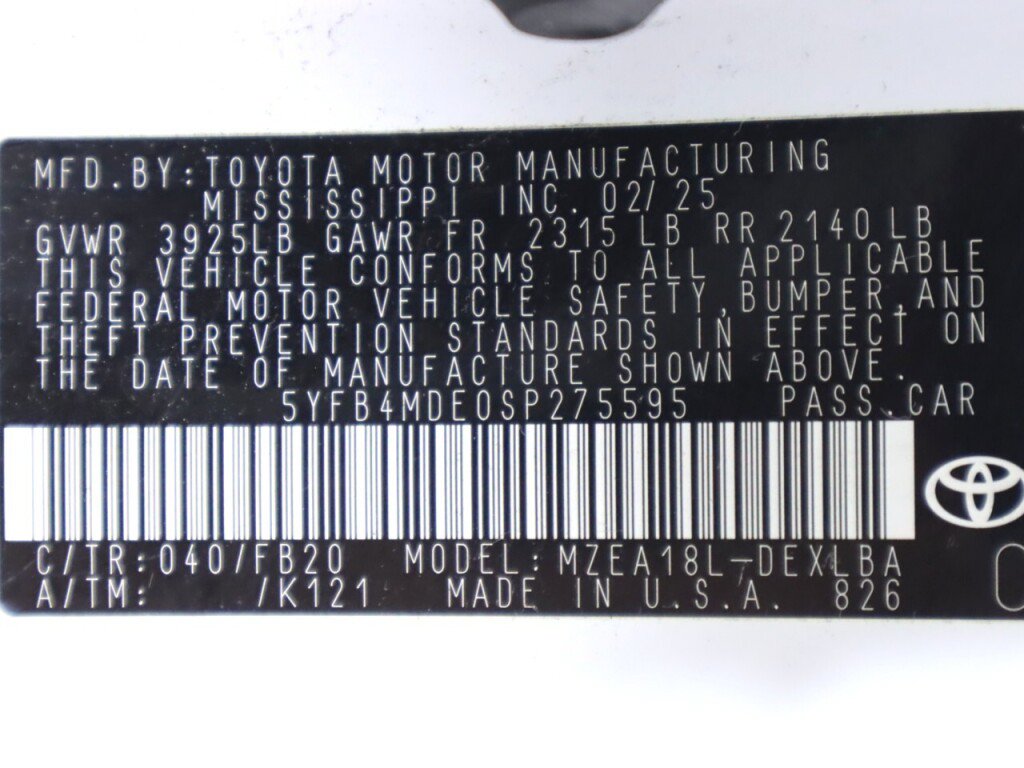 Used 2025 Toyota Corolla LE FWD image 36