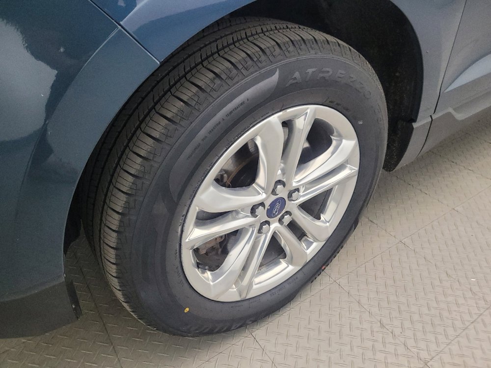 Used 2016 Ford Edge SEL w/ Equipment Group 201A AWD/4WD image 31