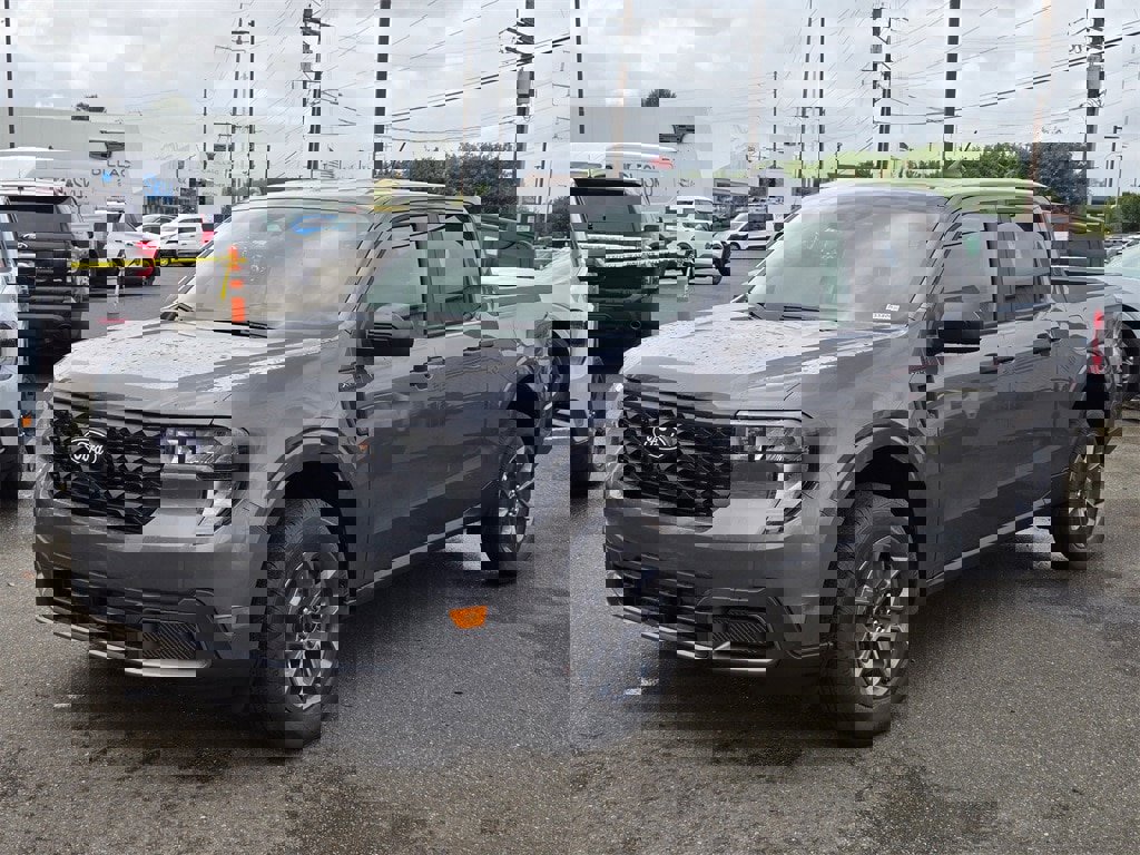New 2025 Ford Maverick XLT w/ 4K Tow Package