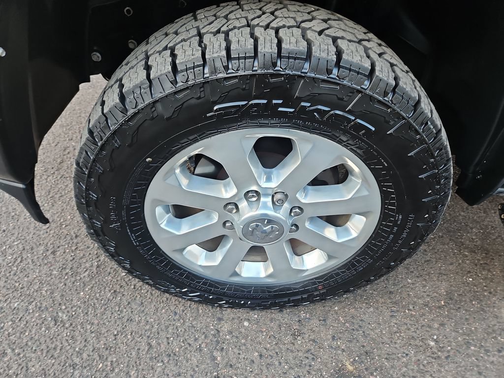 Used 2023 RAM 3500 Laramie AWD/4WD image 26